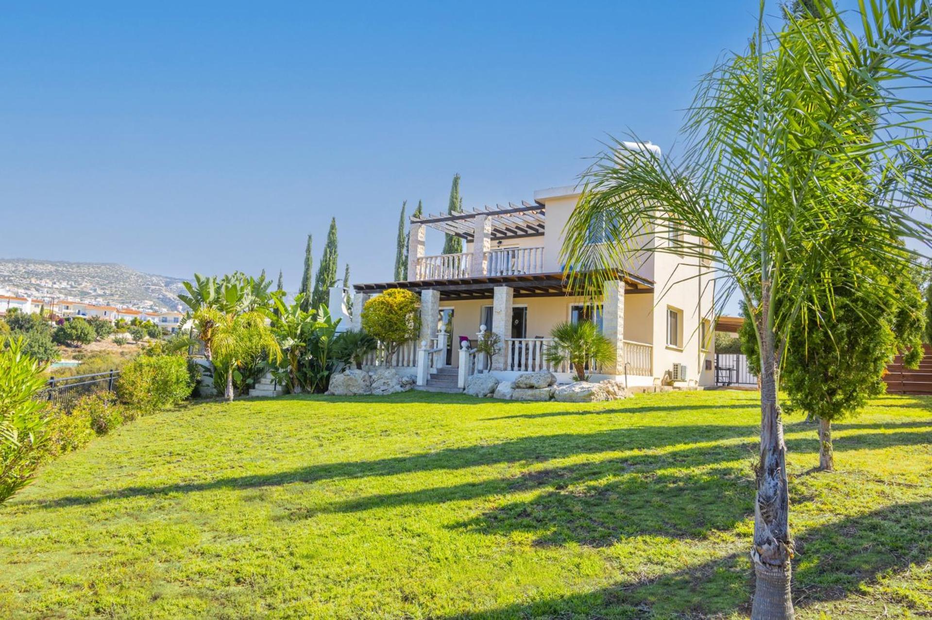 Villa Antria by Villa Plus