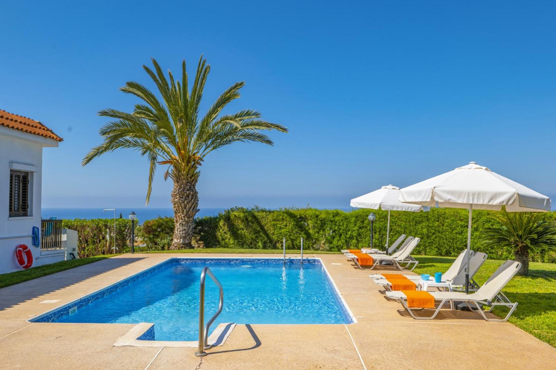 Villa Rhea by Villa Plus