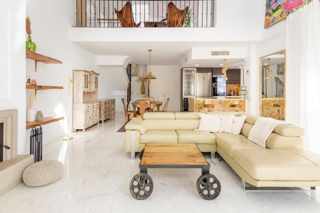 Hotel Luxury Casa Mijas with sea view - Image 1