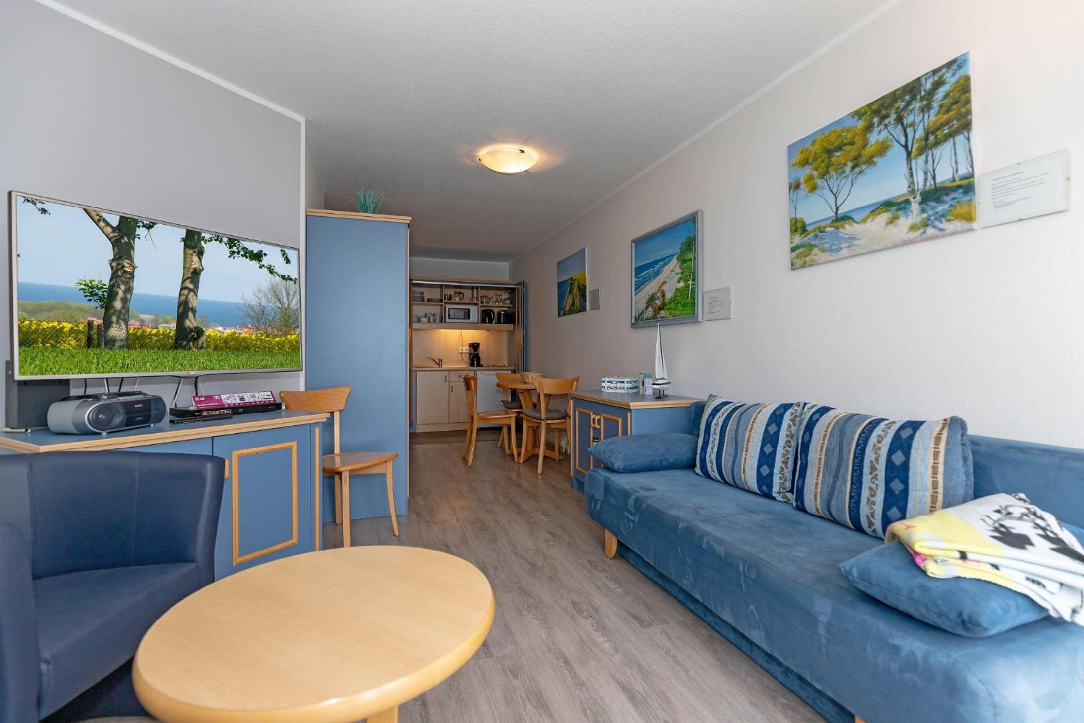 Yachthafenresidenz-Wohnung-5304-816 view 2
