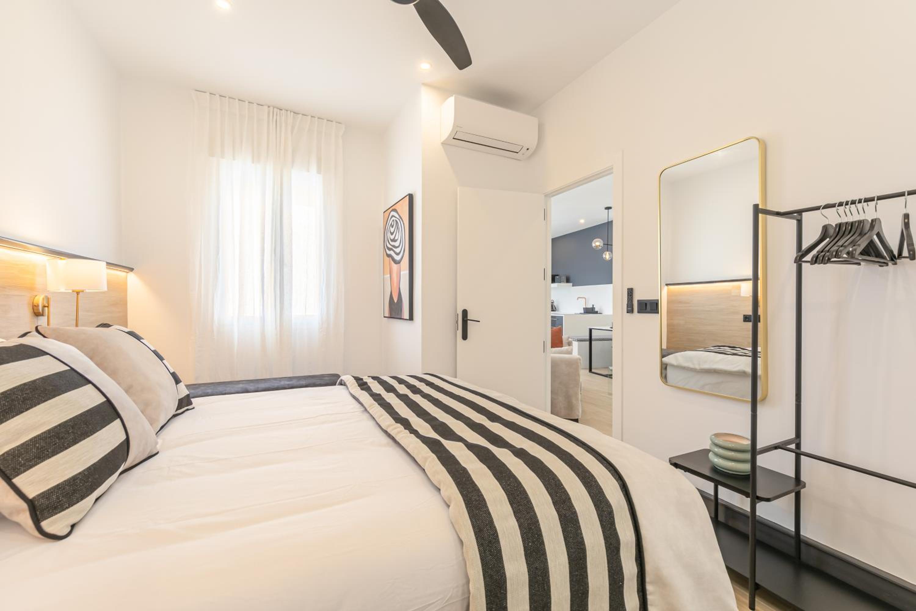 ISG Apartments Catedral