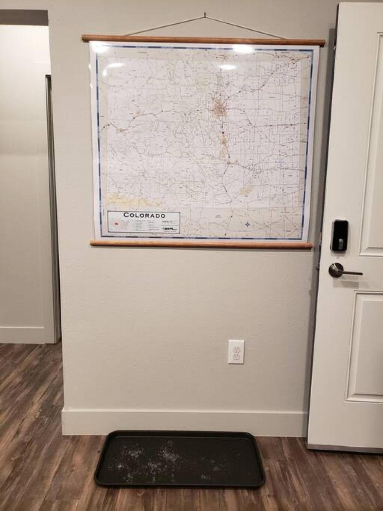 Monument Resort like amenities with King bd Qn bd Garage Fast WiFi Sleeps view 4
