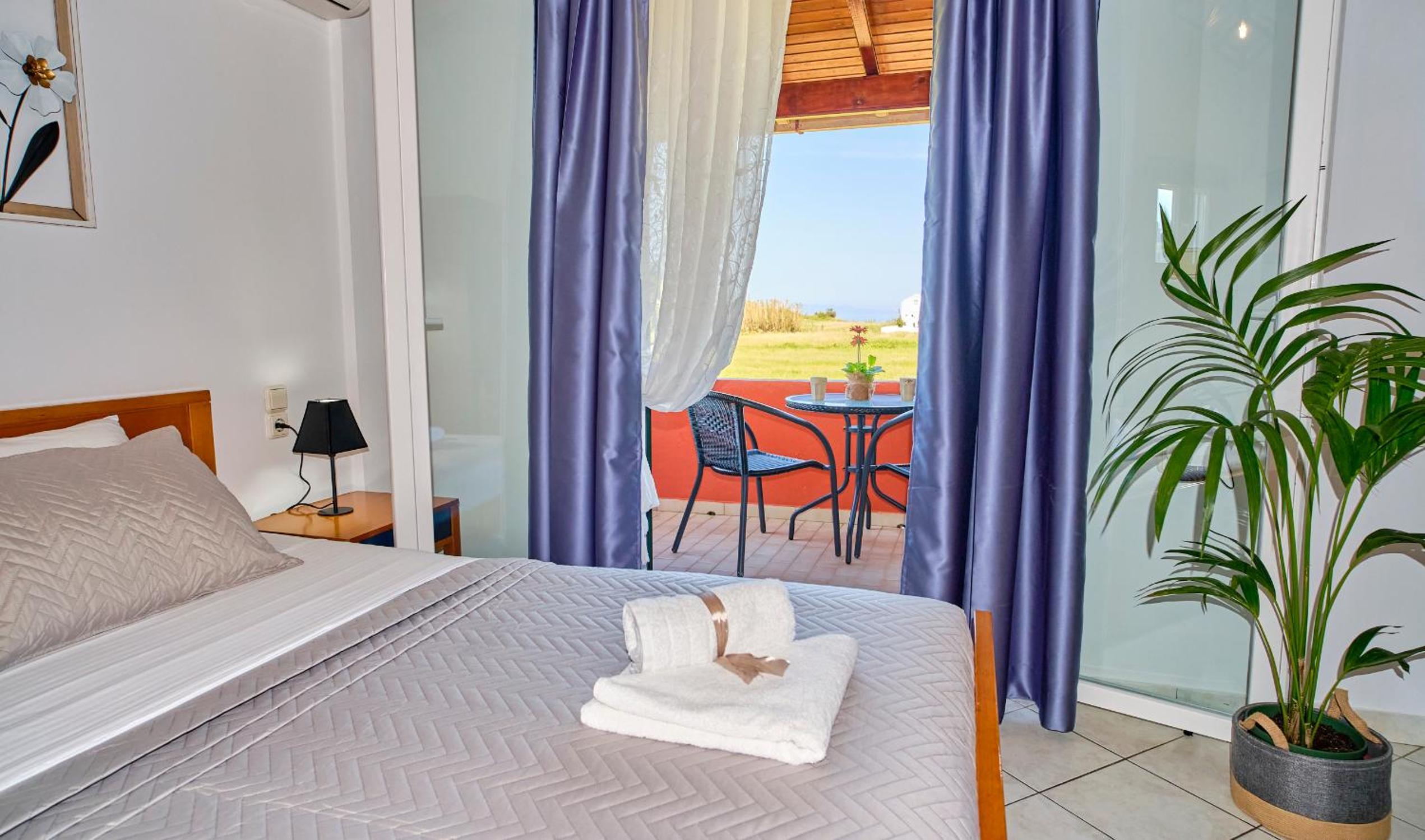 Logas Beach Studios Peroulades Corfu view 4