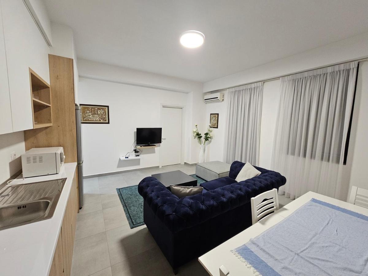 Daily Apartment In Center Free Parking photo 2