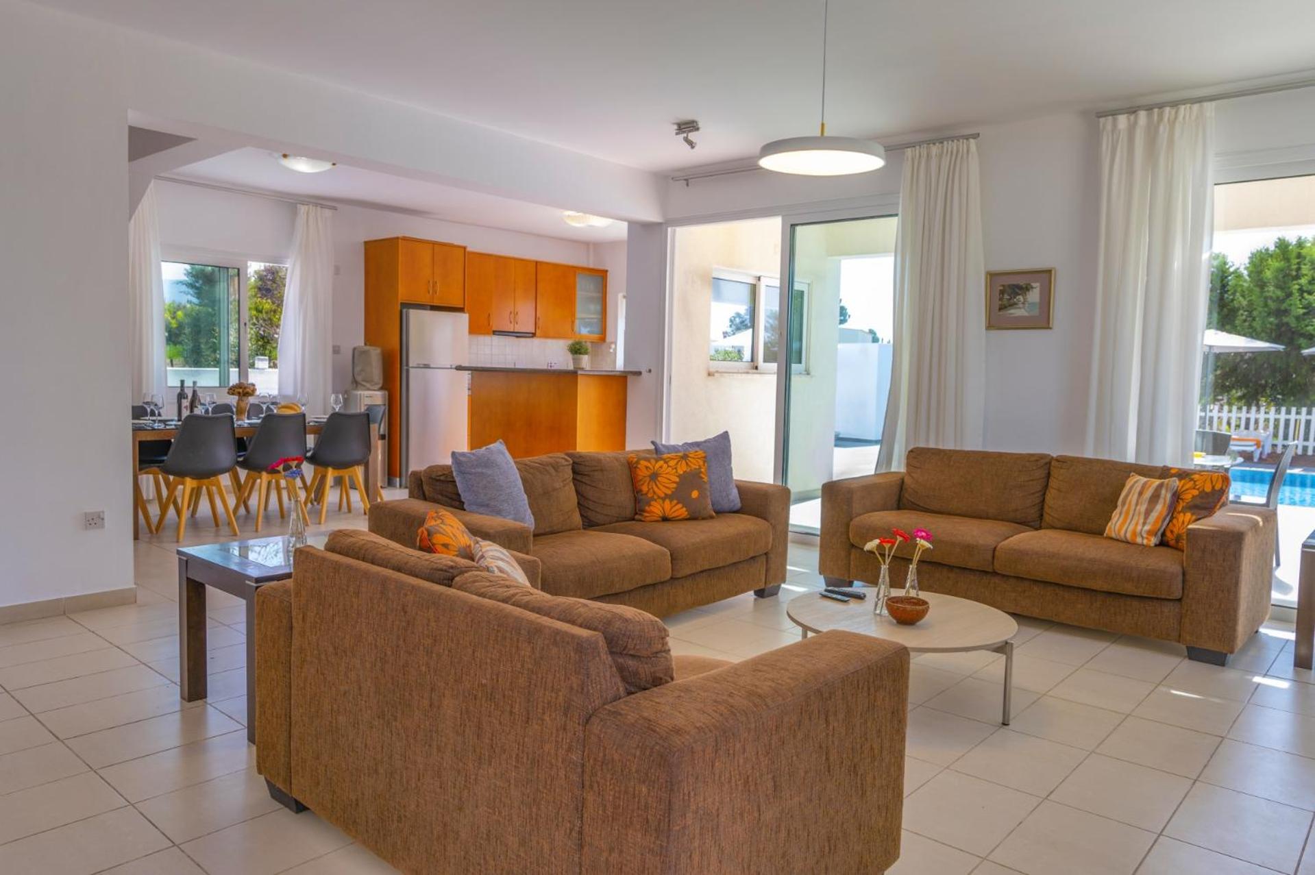 Villa Antigoni by Villa Plus