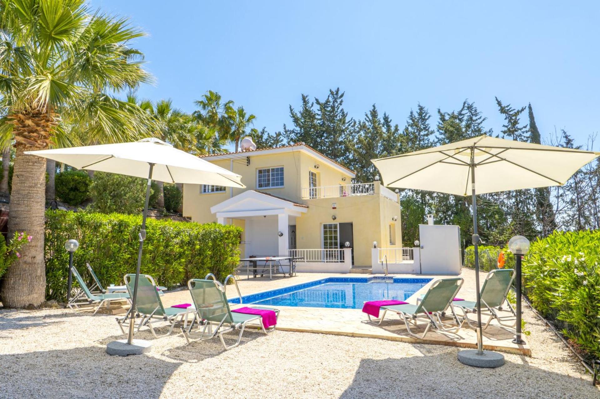 Villa Giota by Villa Plus