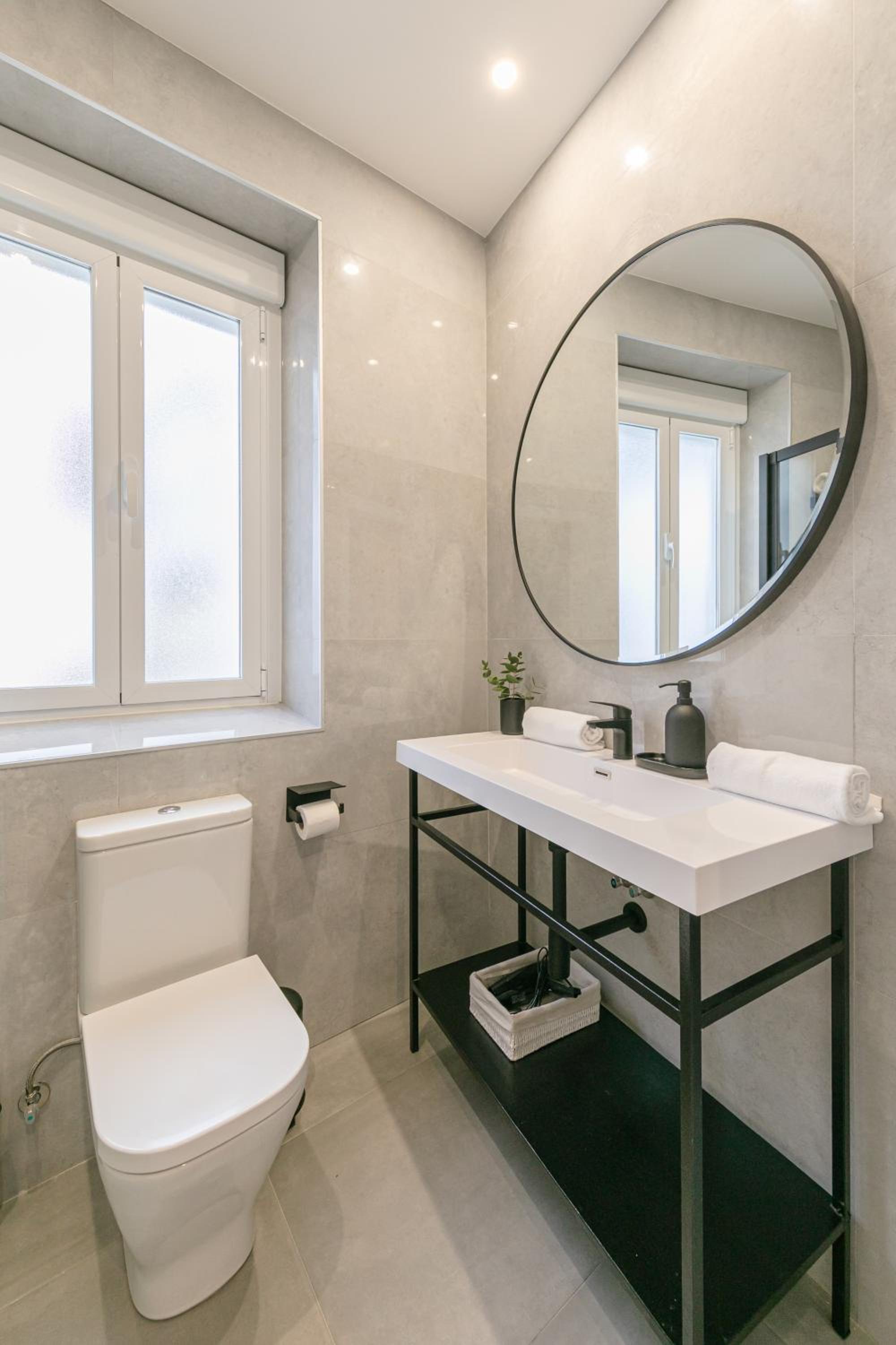 ISG Apartments Catedral