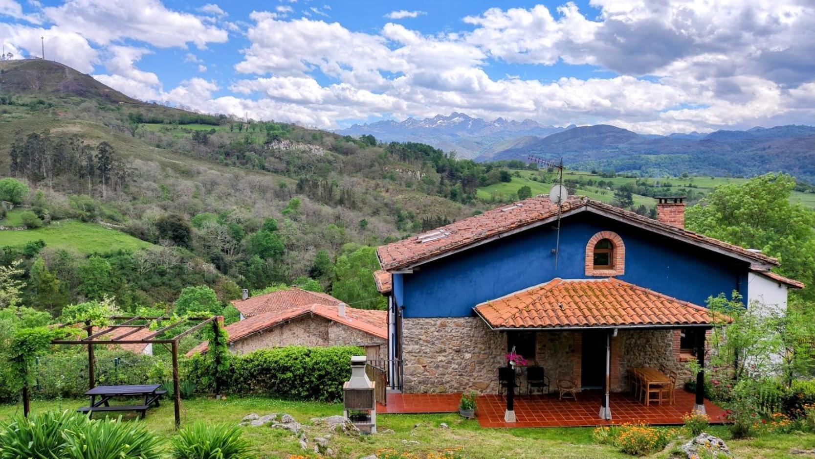 La Casina de Labra view 4