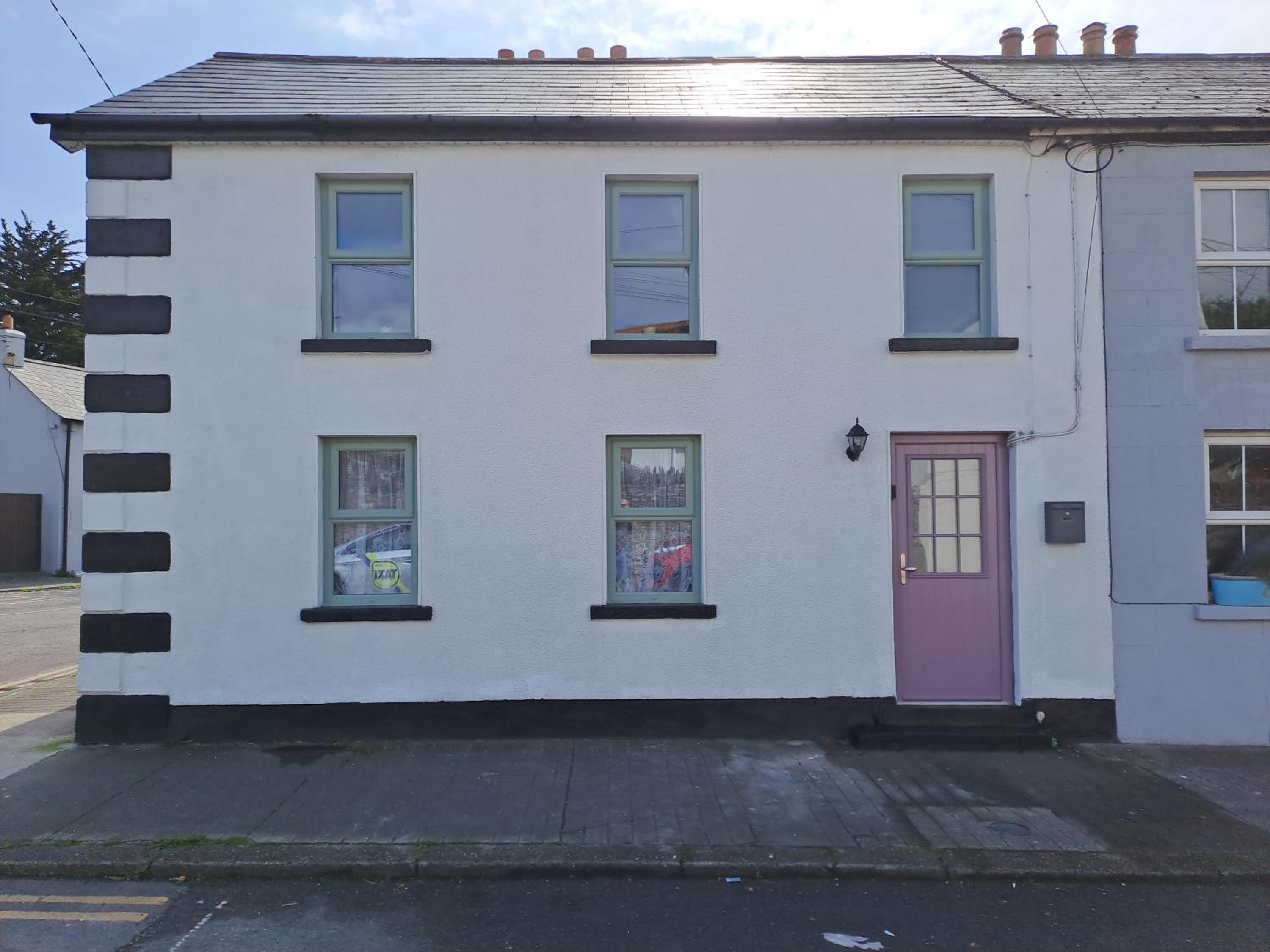 3-bed corner terrace house by the sea Wicklow Town