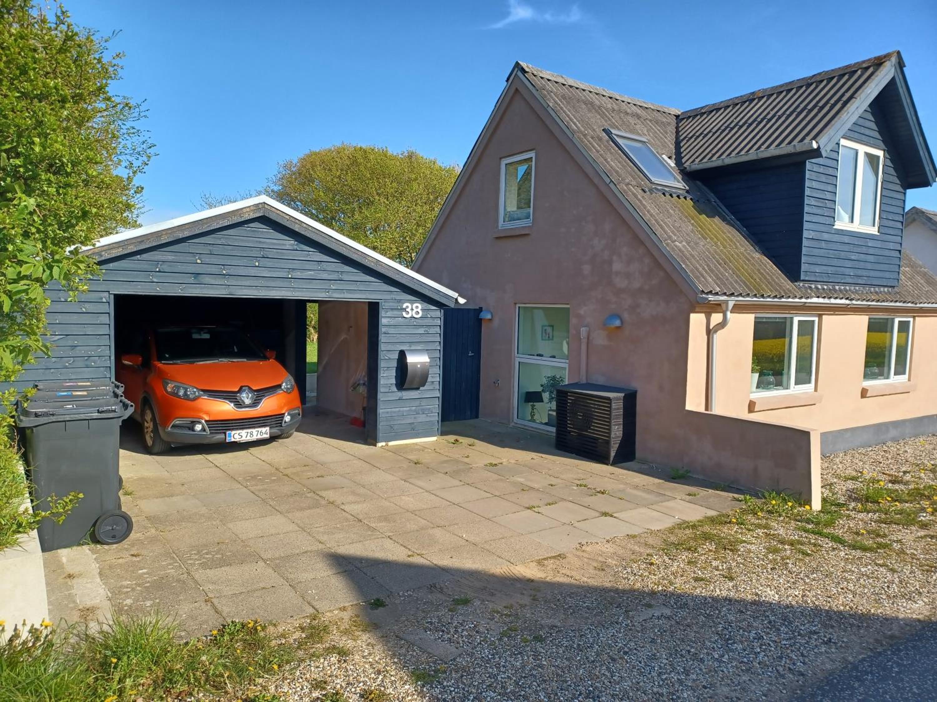 Tæbring Holiday Home