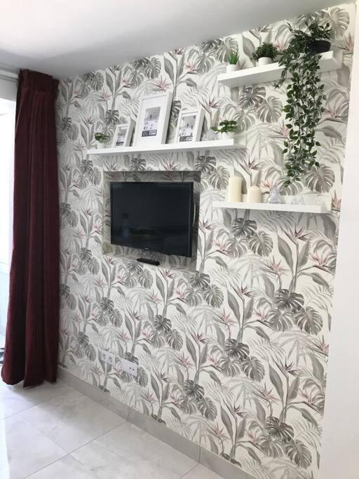 Precioso Apartamento nuevo con Jardín privado