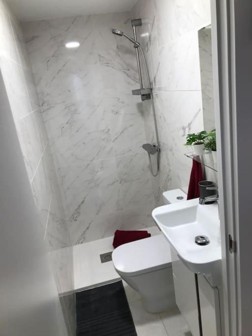 Precioso Apartamento nuevo con Jardín privado