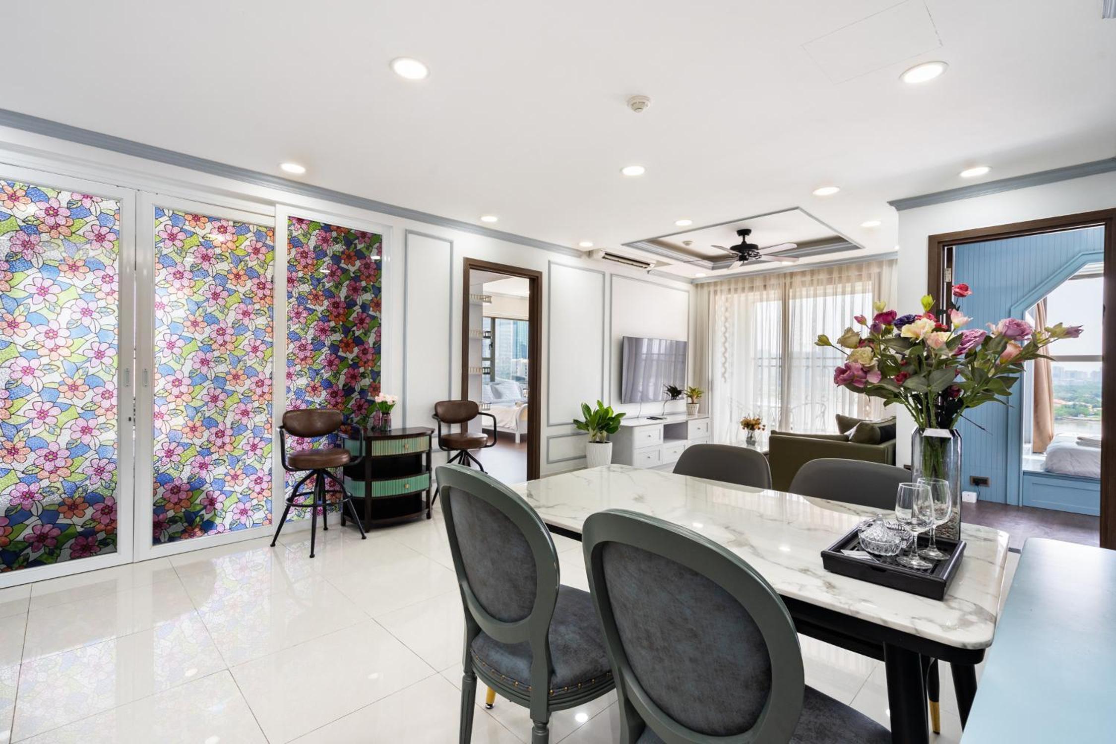 AJ'home - Saigon Royal 5 Star