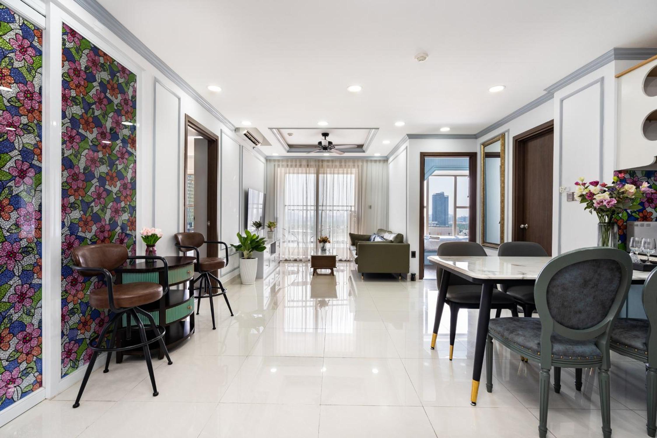 AJ'home - Saigon Royal 5 Star