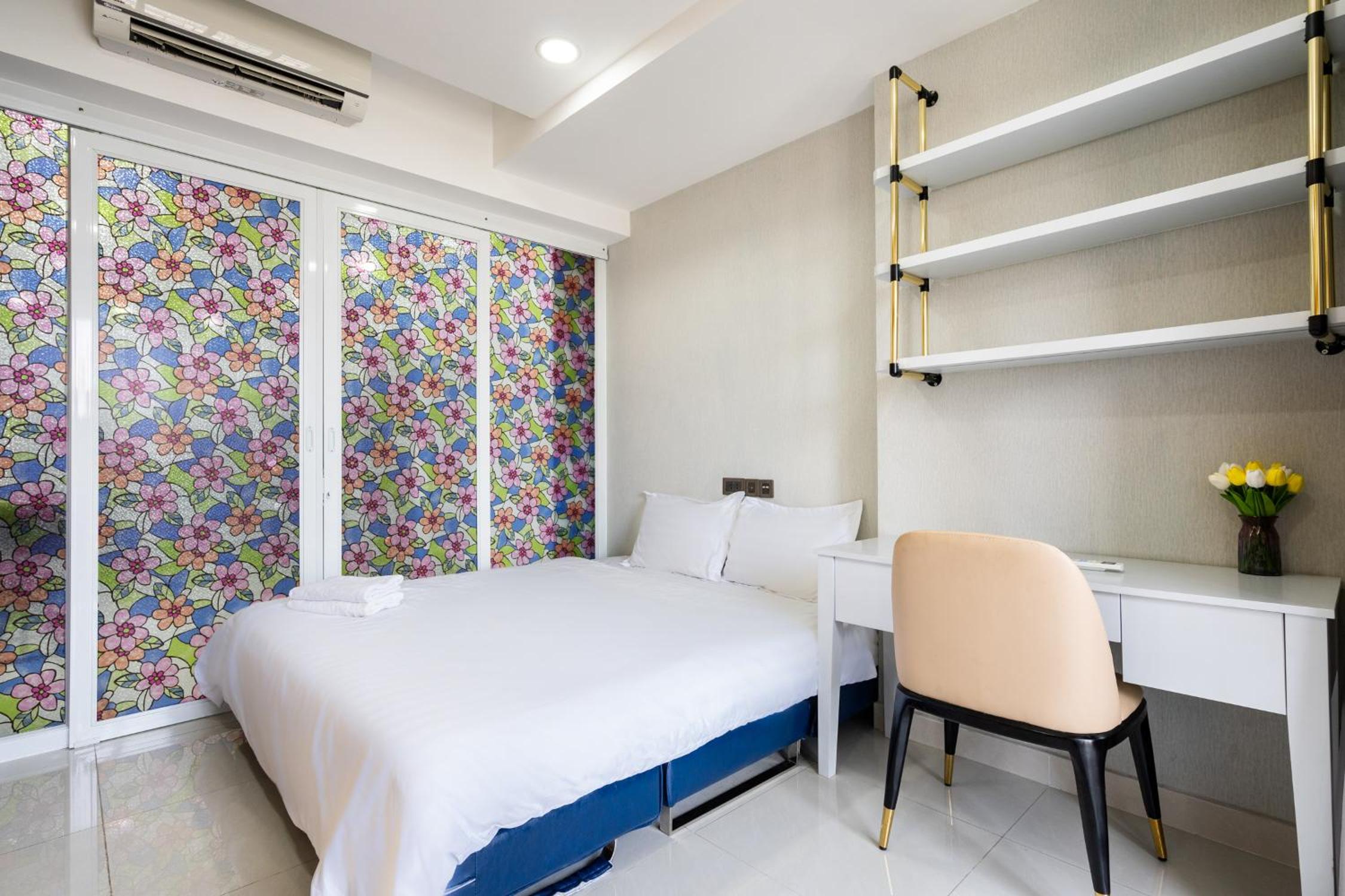 AJ'home - Saigon Royal 5 Star