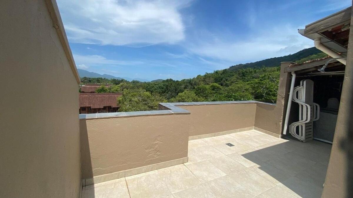 Cobertura duplex Maranduba, 500mts praia Wi-Fi