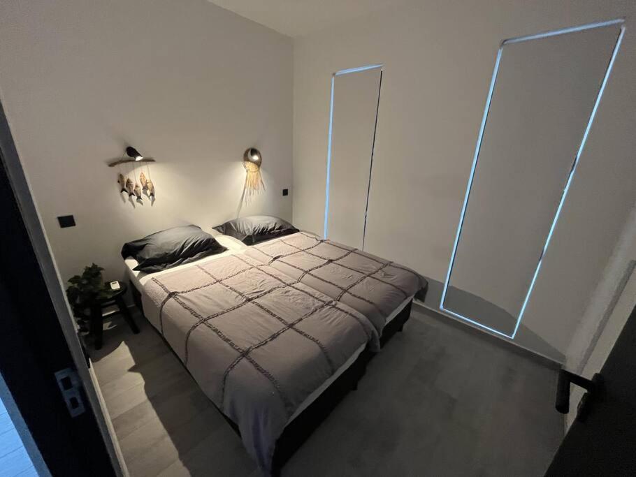 Reef View - Luxury apartment with seaview and pool