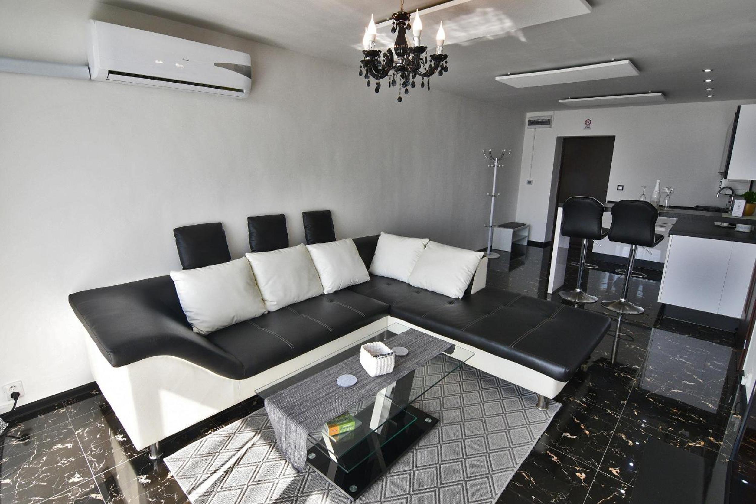 Apartmán Bling s vírivkou Zemplínska Šírava view 5