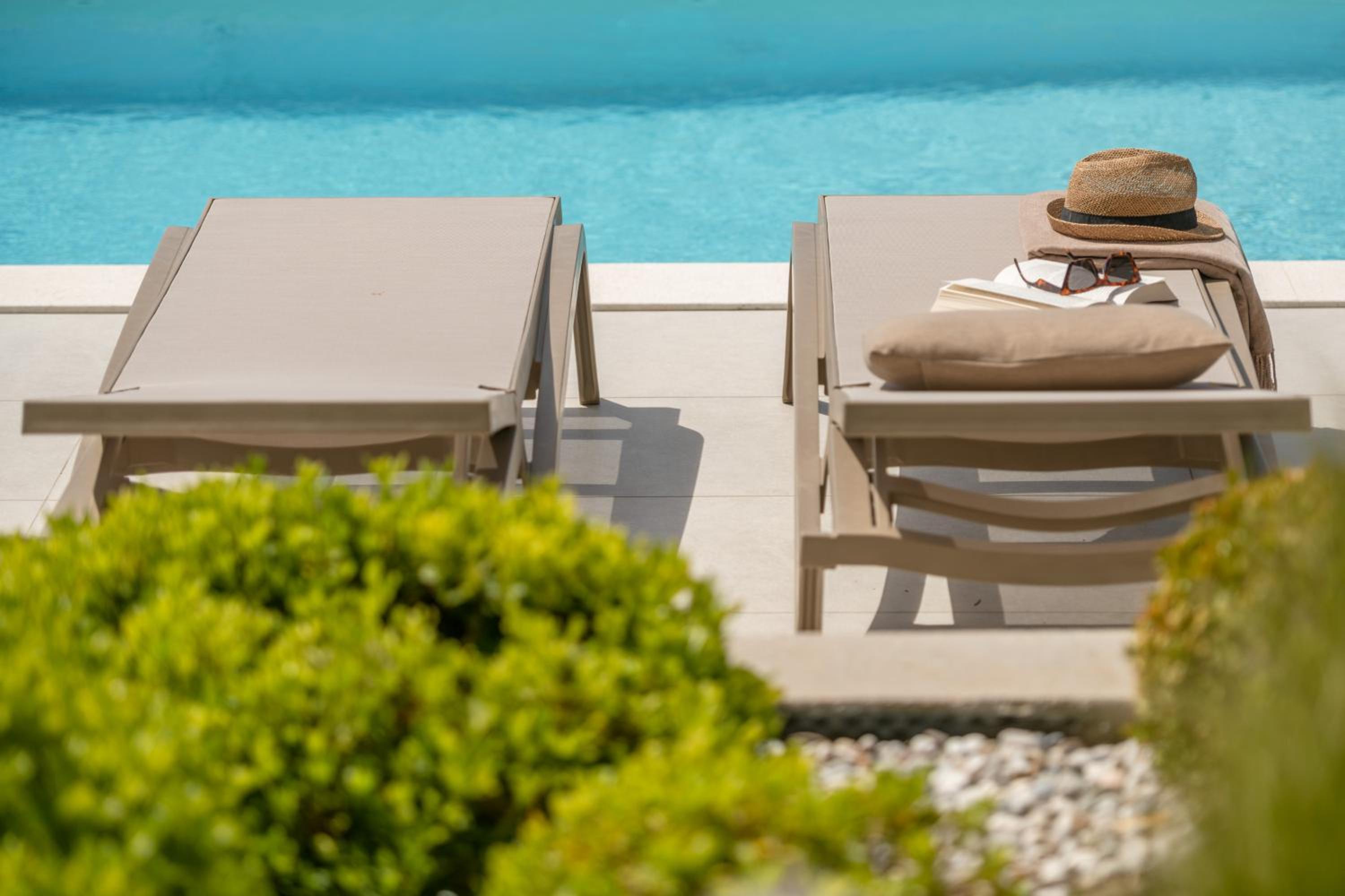 Sealine Villa