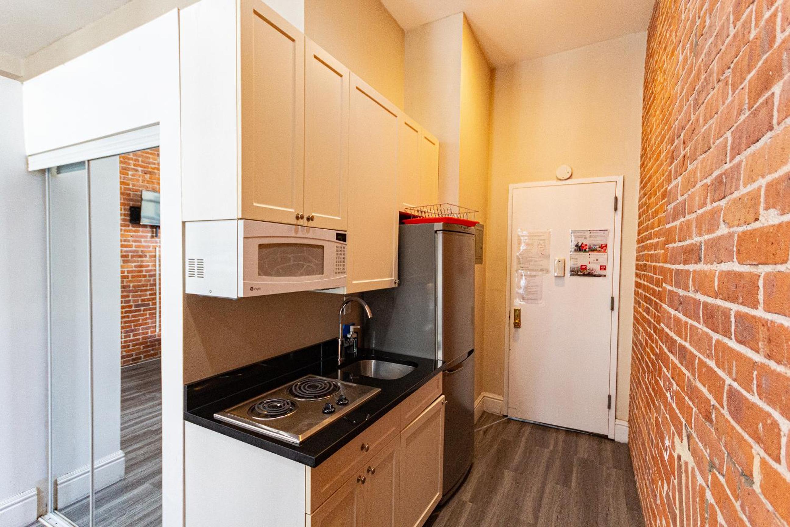 STUDIO PLUS, Next to the Korea-Town