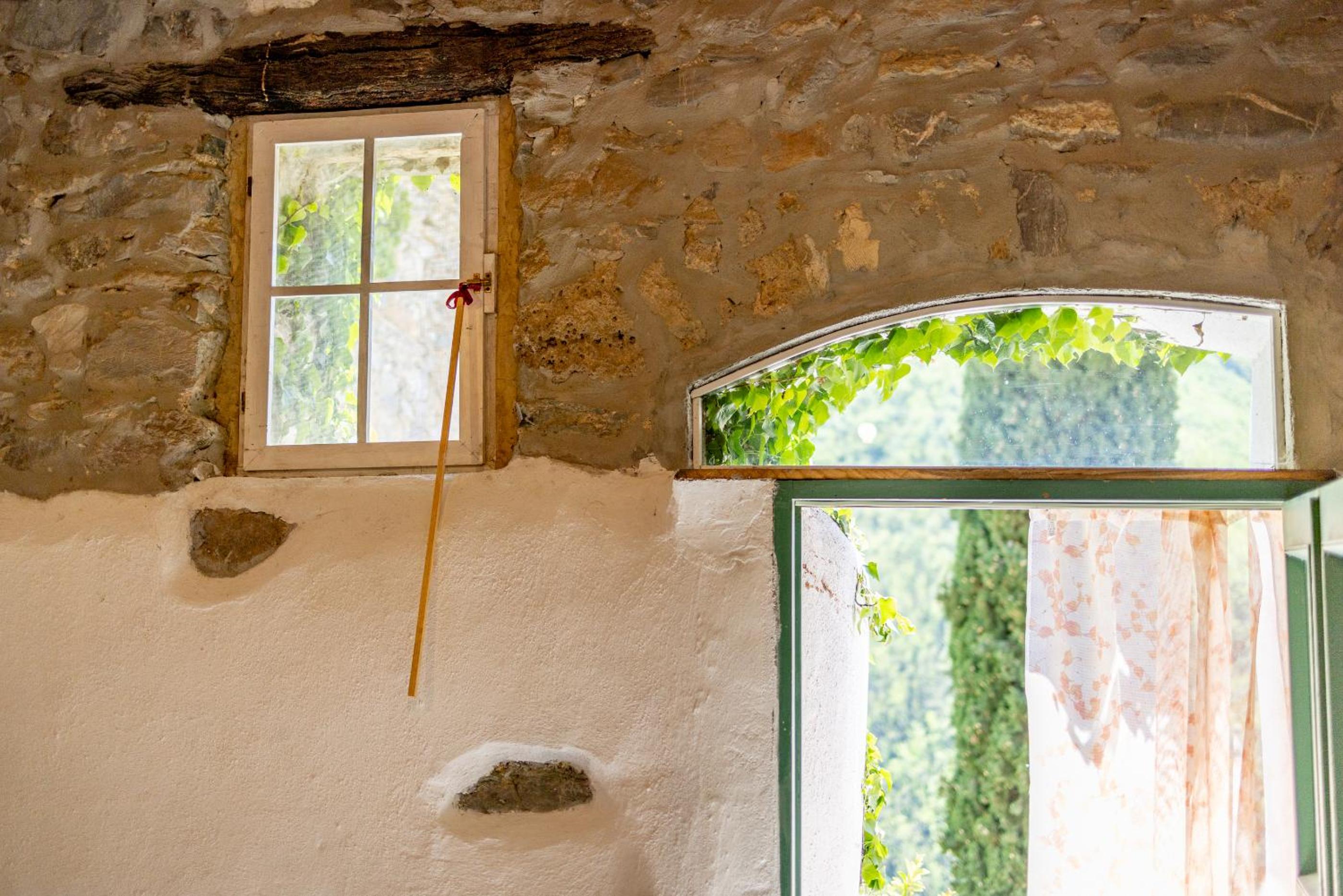 Photo 180