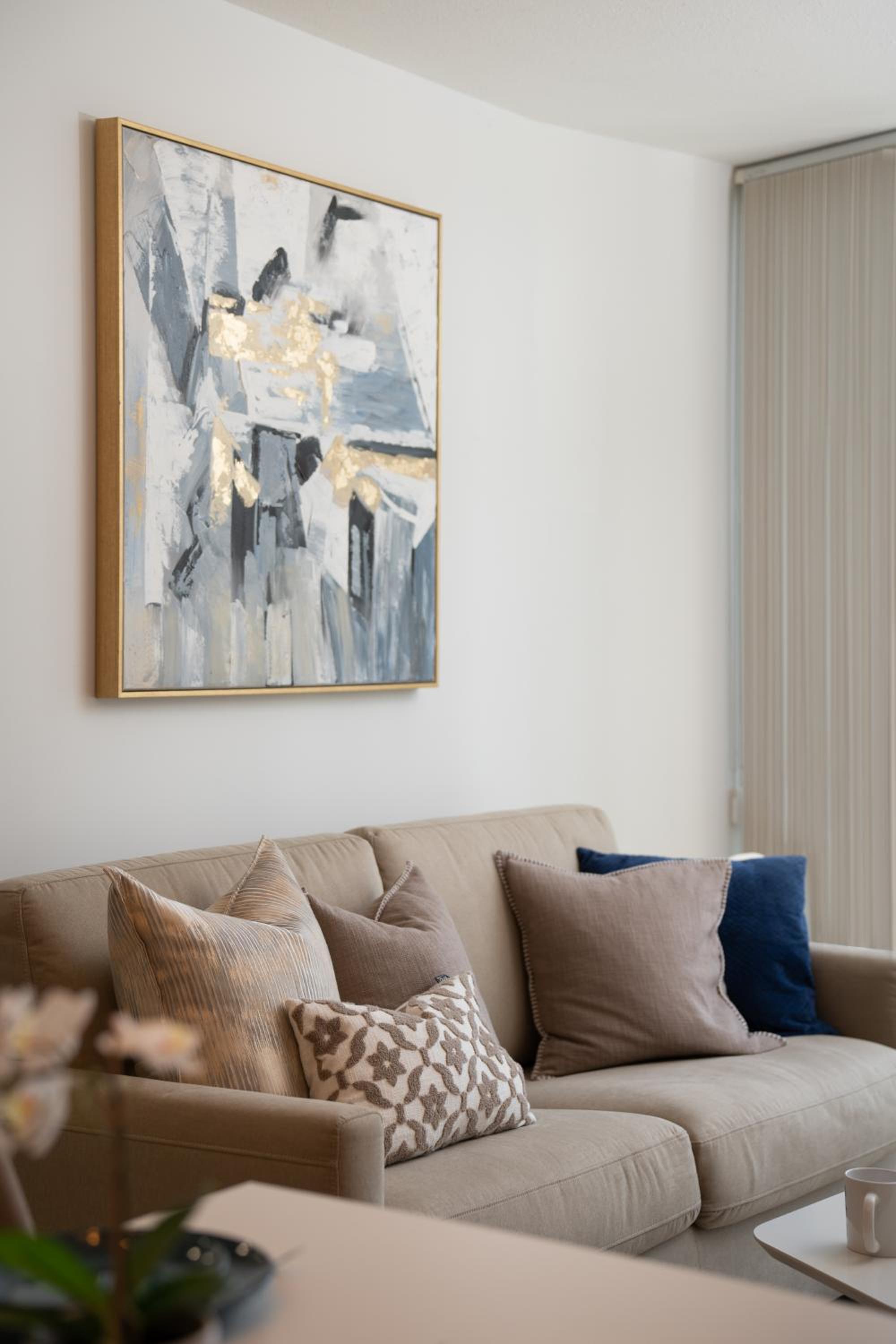 Best Location Downtown Chic Suites