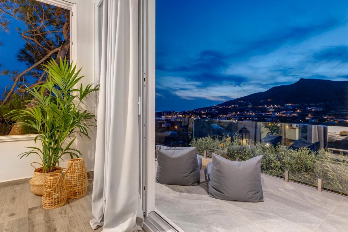 Villa Mare Syros view 2