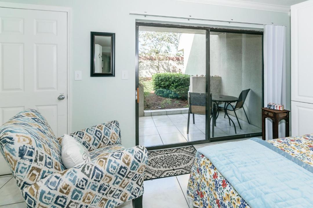 Ground Floor Convenient Gated Condo At Beach Sawgrass - Pet Friendly!!!