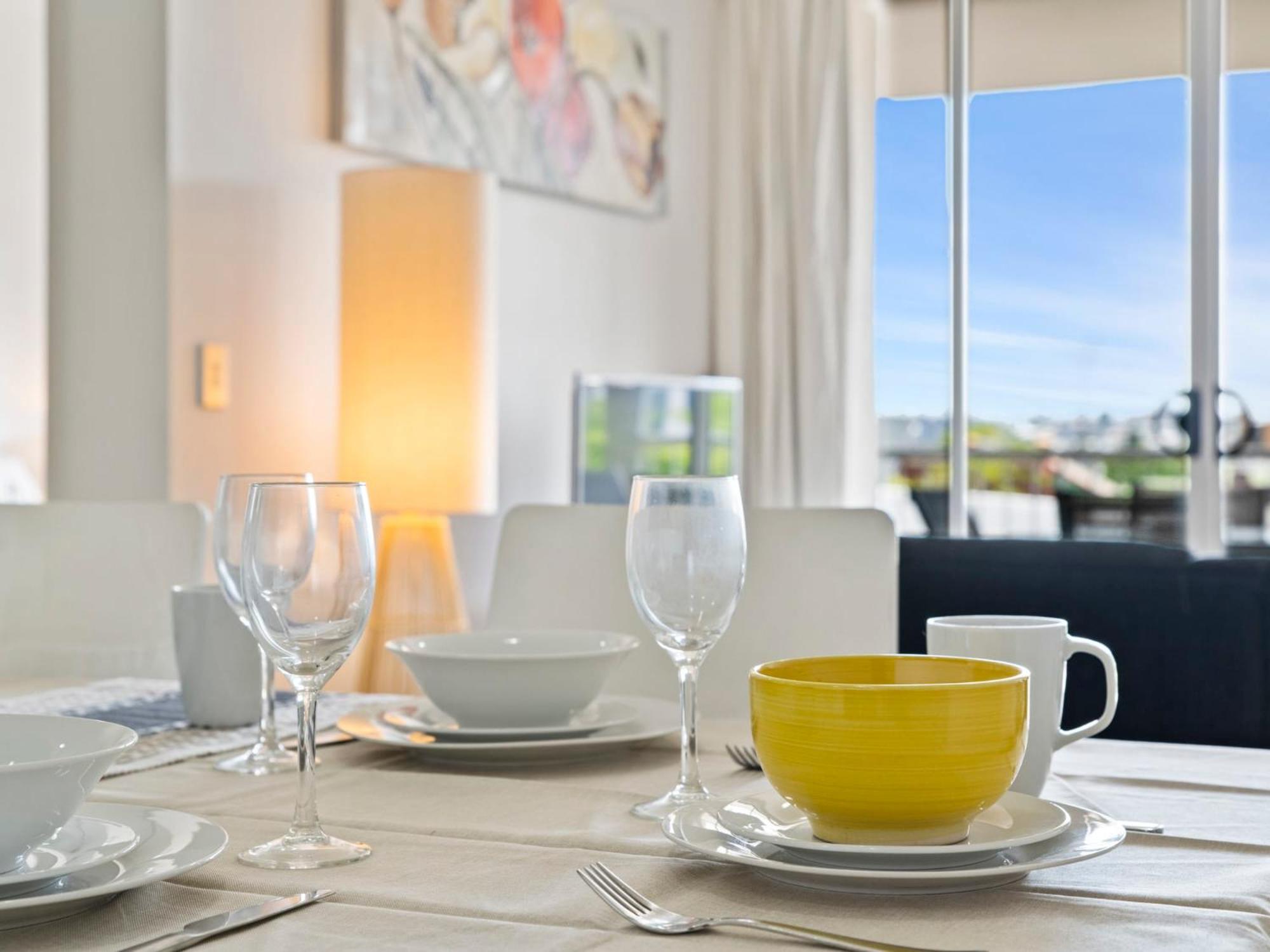 Artsy Destination Compact & Cosy 2 BR Apart at Valley