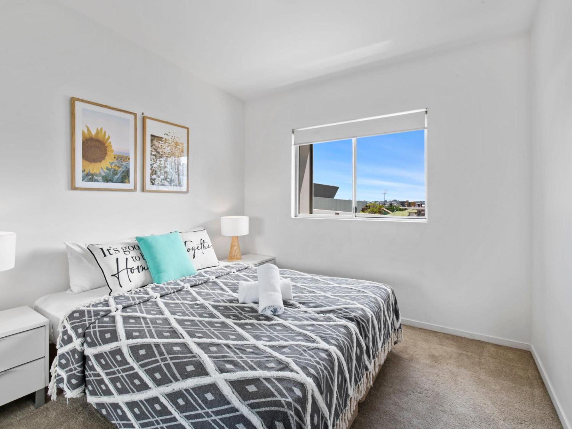 Artsy Destination Compact & Cosy 2 BR Apart at Valley