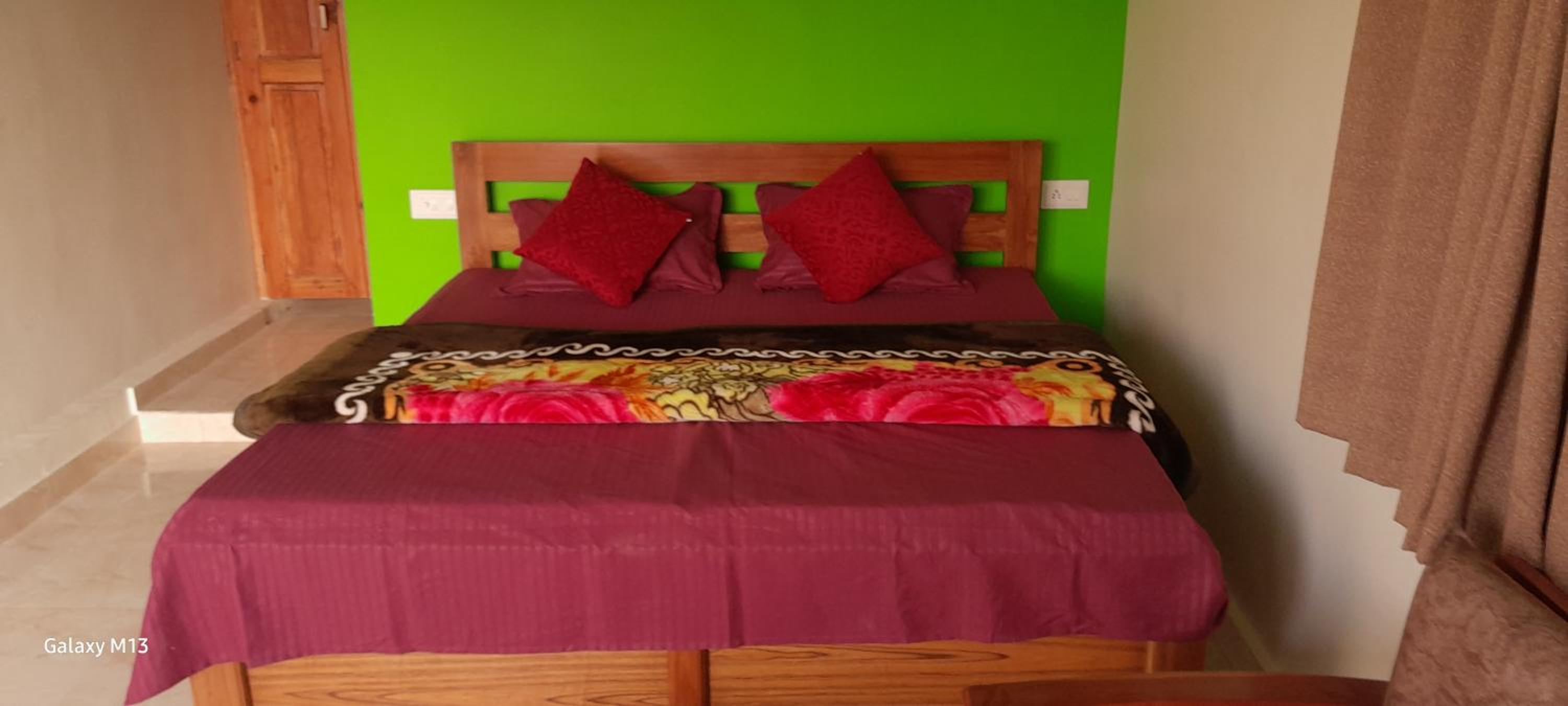 Photo 6