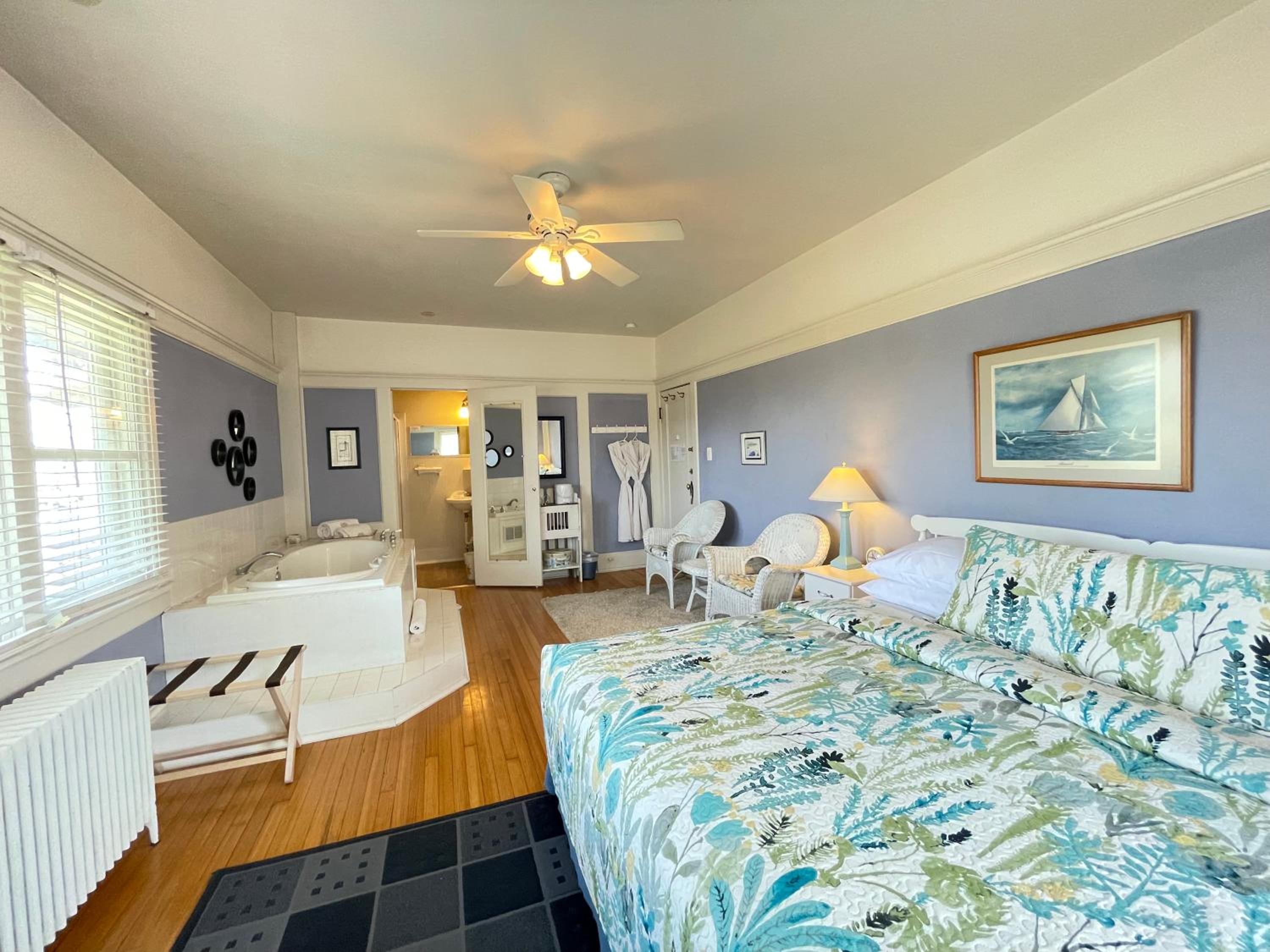 White Rose Inns & Motel