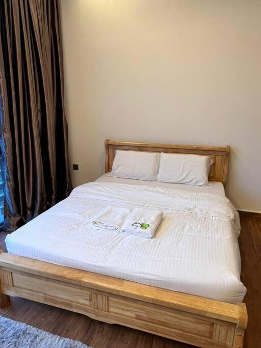 Studio 1 bedroom high floor Free Netflix Palazio Mount Austin by GDRAGON HomeStay