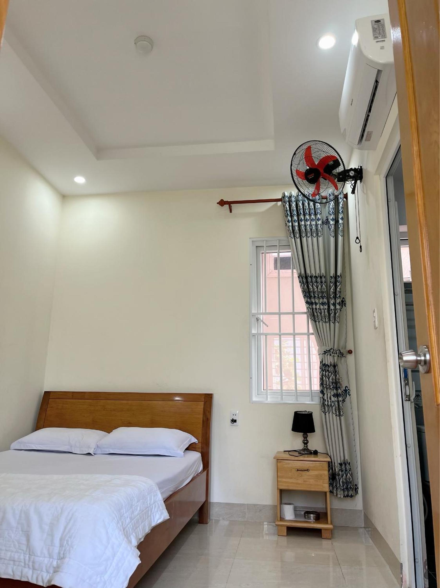Phương Thảo Motel (phòng đơn)