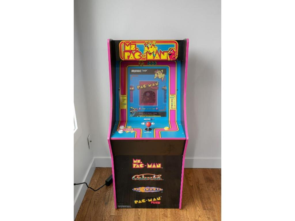 The Ohana No Service Fees Lake Side & GameRoom