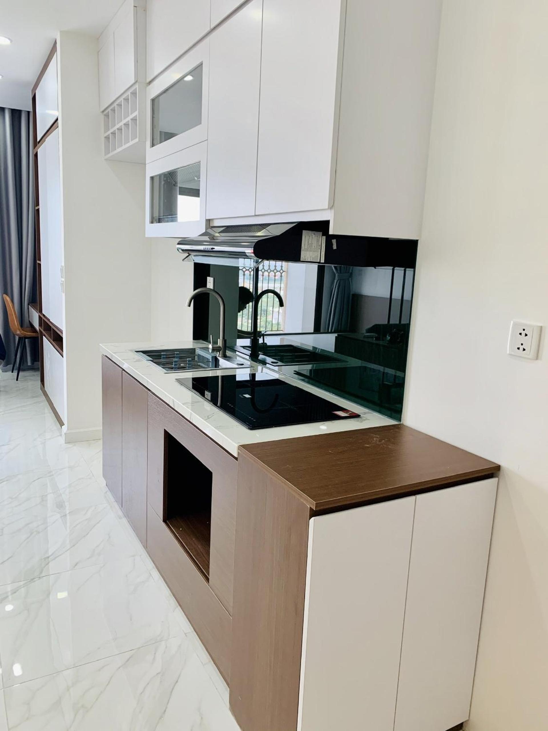 Asahi Luxstay - D'el Dorado Apartment