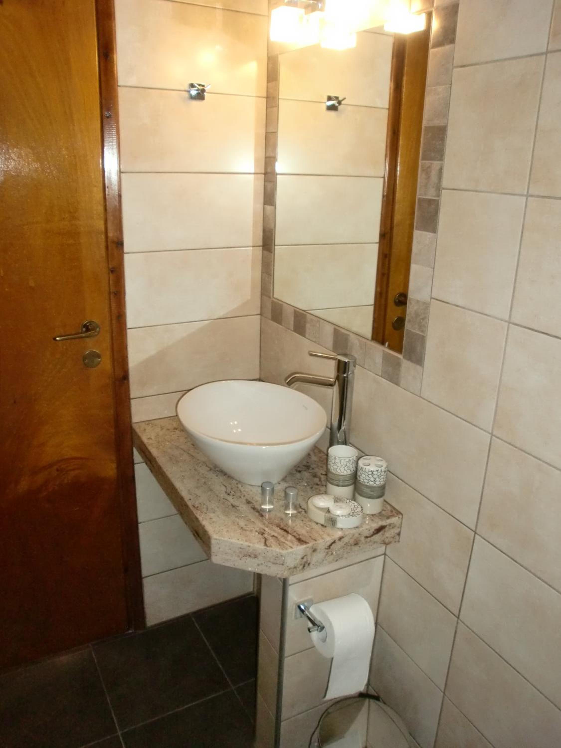 Avra