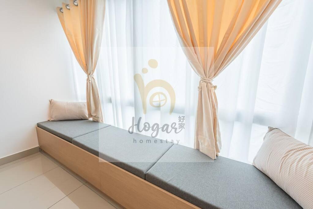 Cyberjaya-Cozy Muji Family Condo,15pax,Netflix photo 4