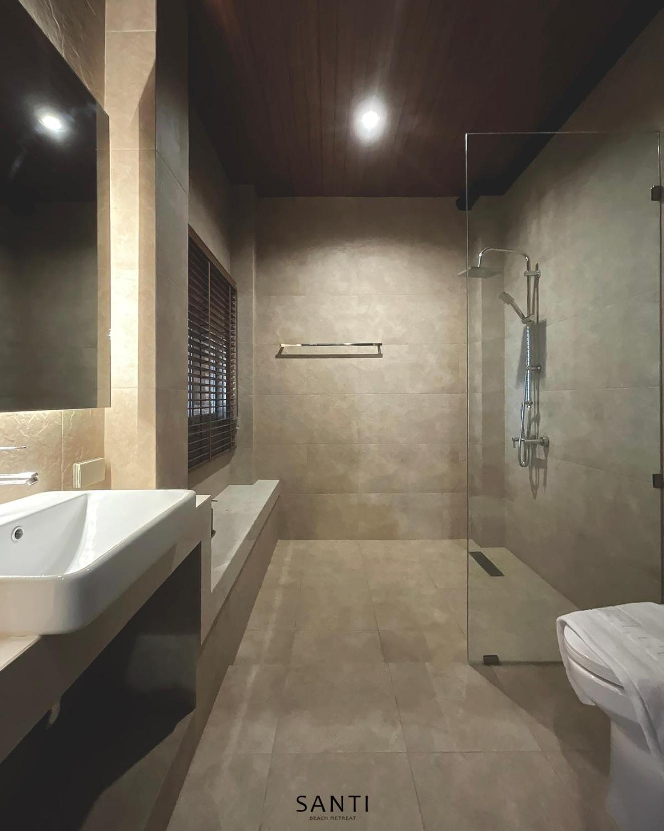 SANTI beach retreat