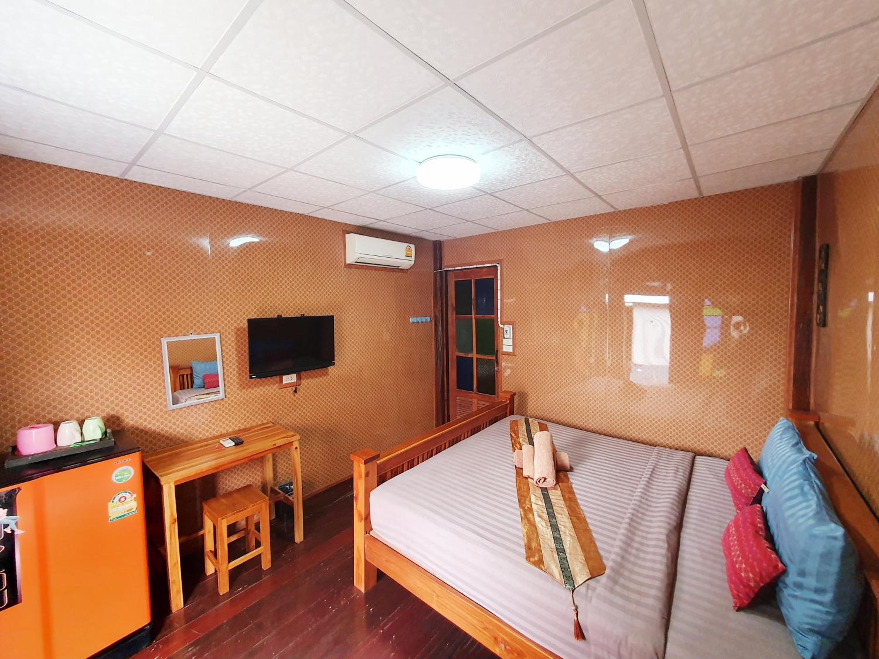 KTT Resort and Motorbike & Bicycle for rents Sukhothai