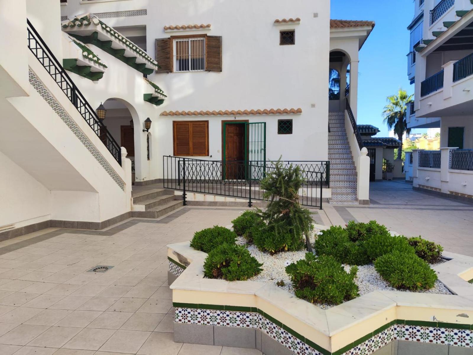Apartament pod Palmami /Bajo las Palmeras