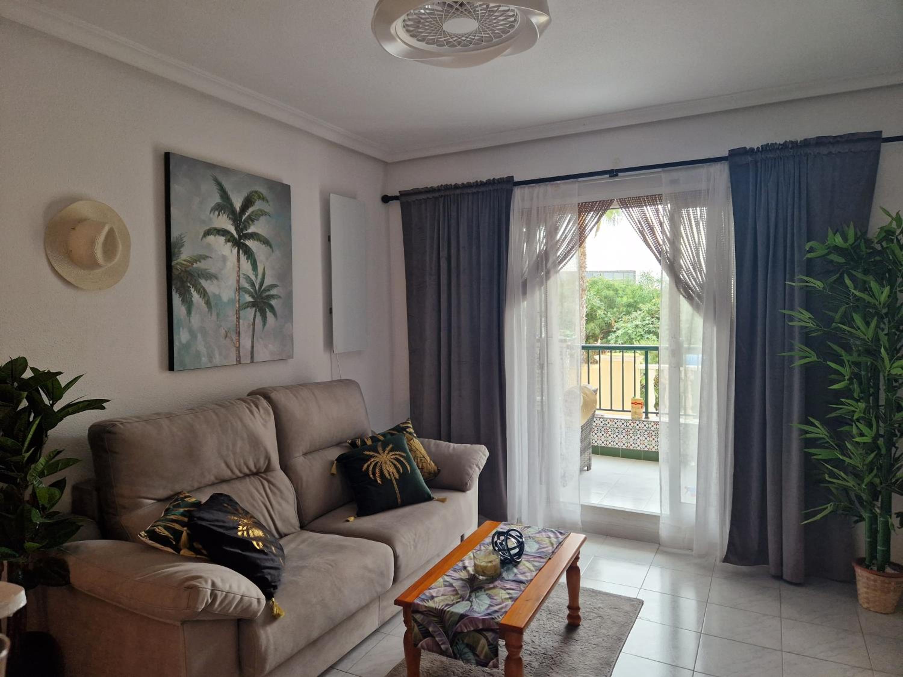 Apartament pod Palmami /Bajo las Palmeras