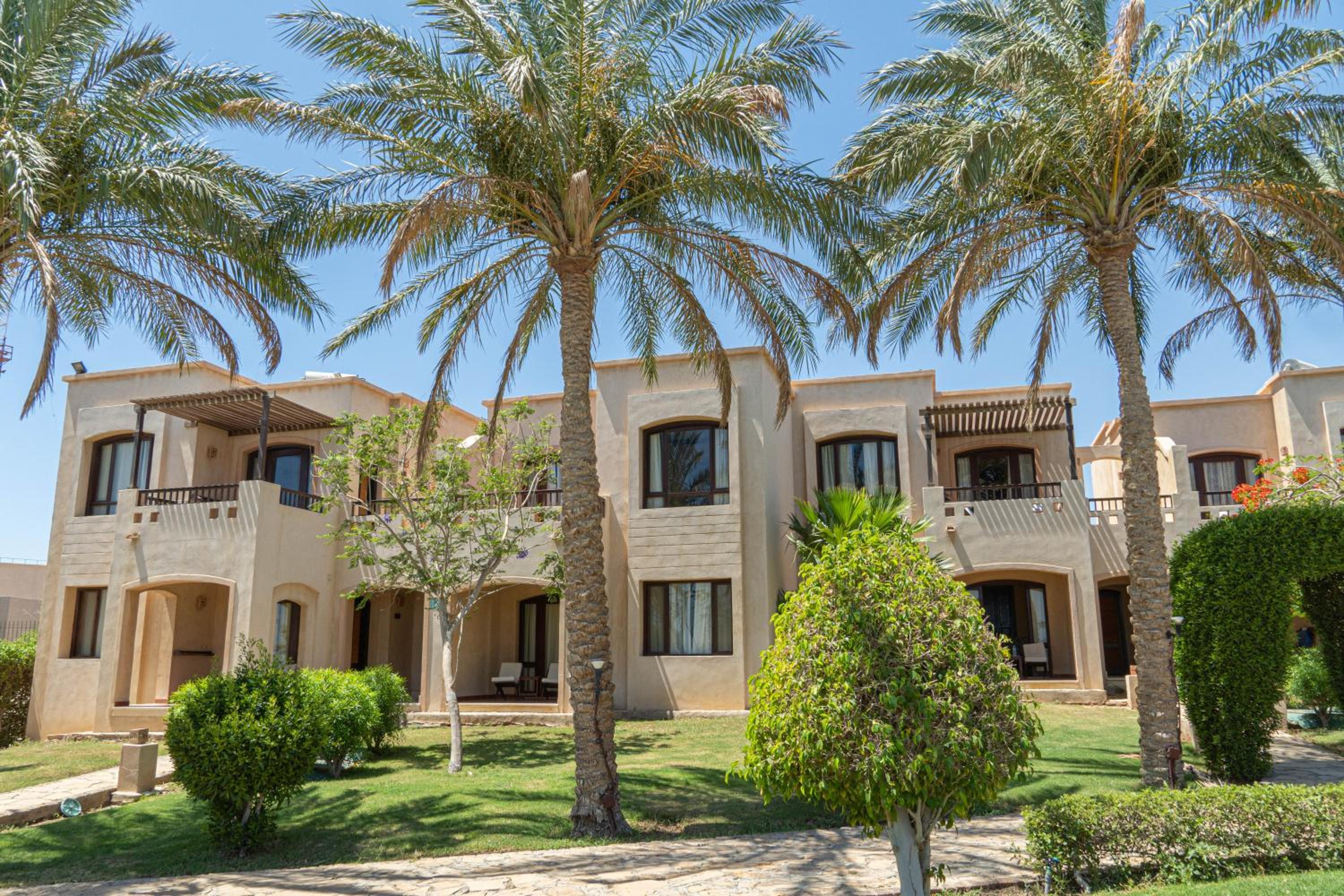 Tamra Beach Resort