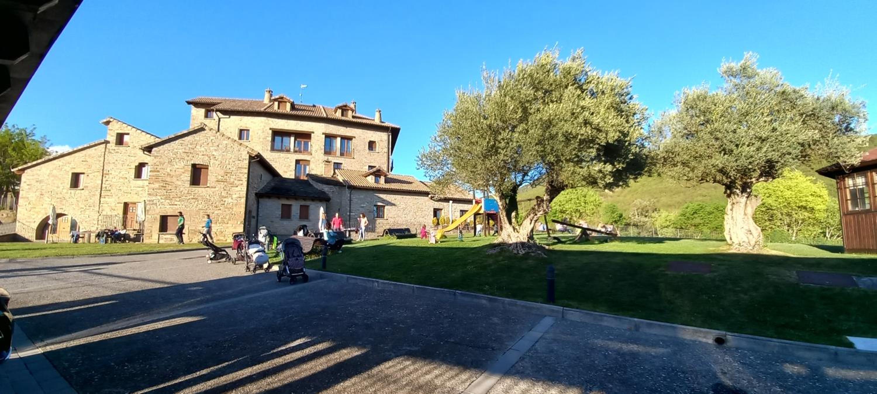 Casas Pirineo, Ainsa