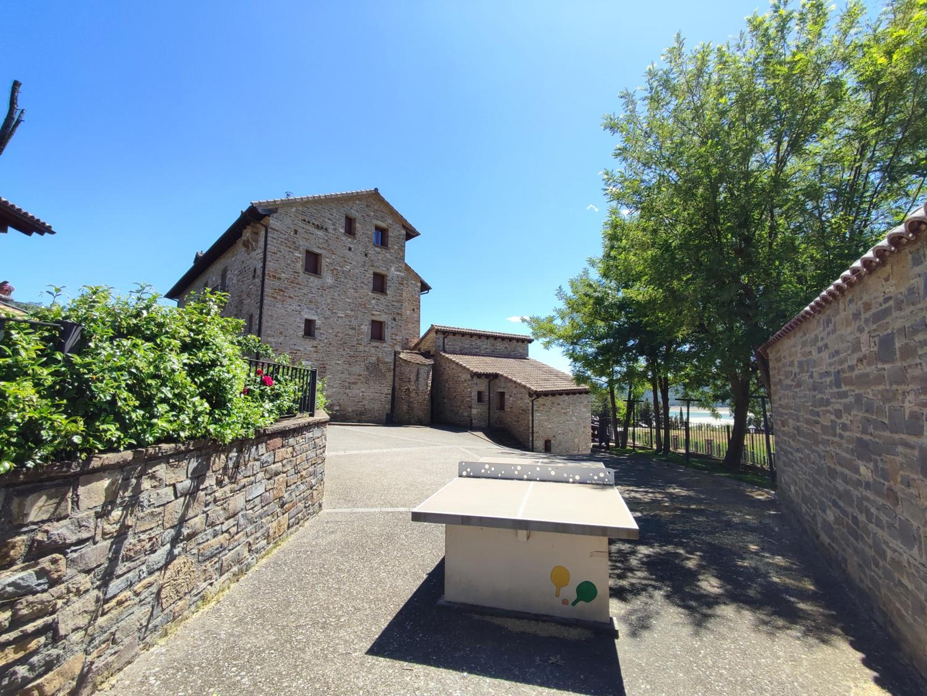 Casas Pirineo, Ainsa