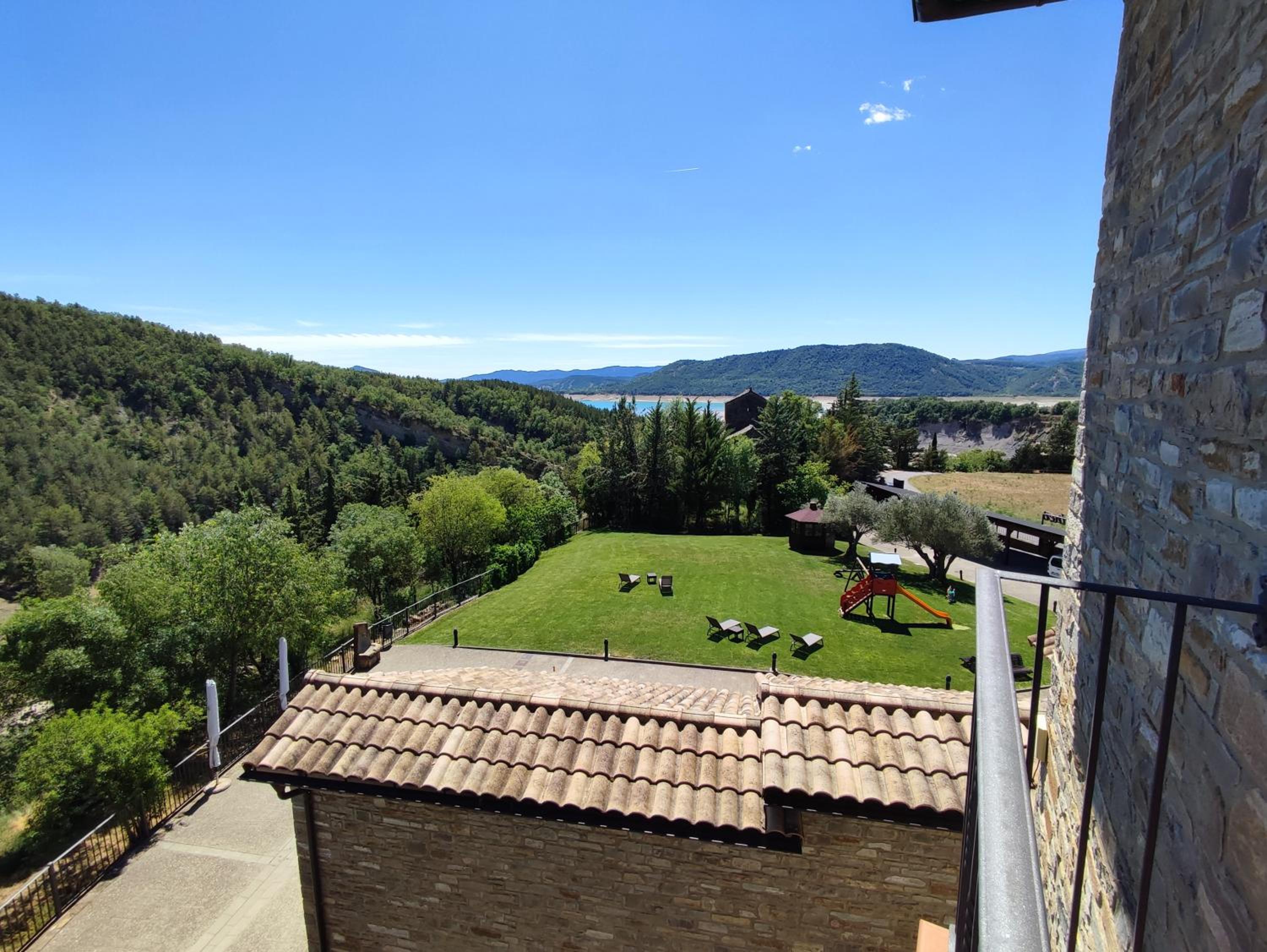 Casas Pirineo, Ainsa