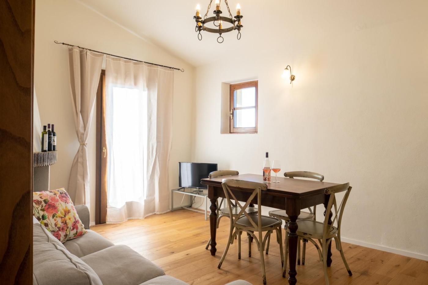 Podere Montale Il Borgo