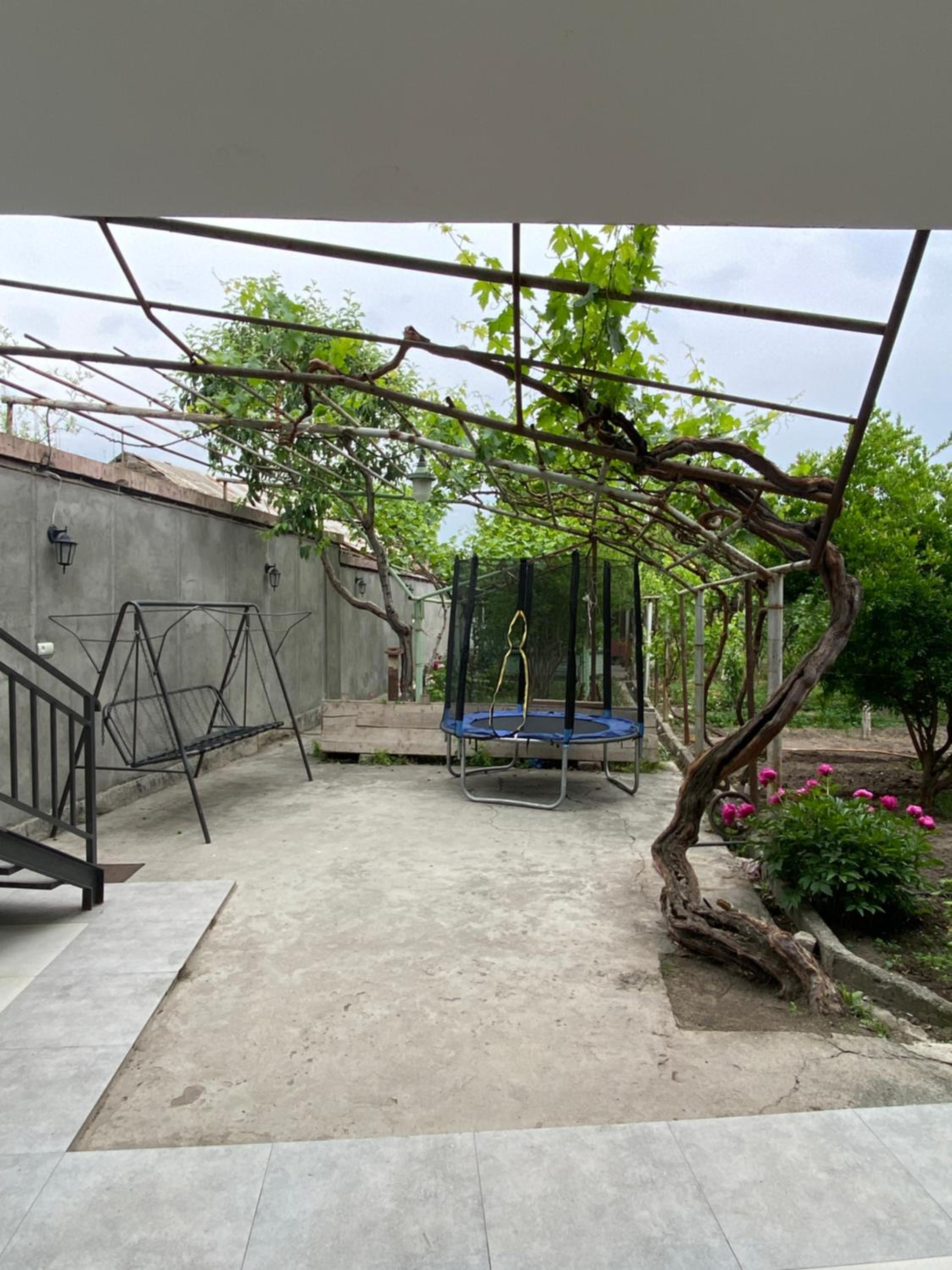 Vernatoon Guest House