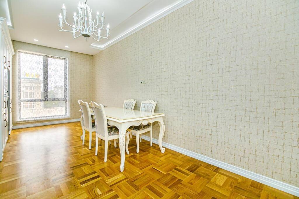 Baku Apartment M4