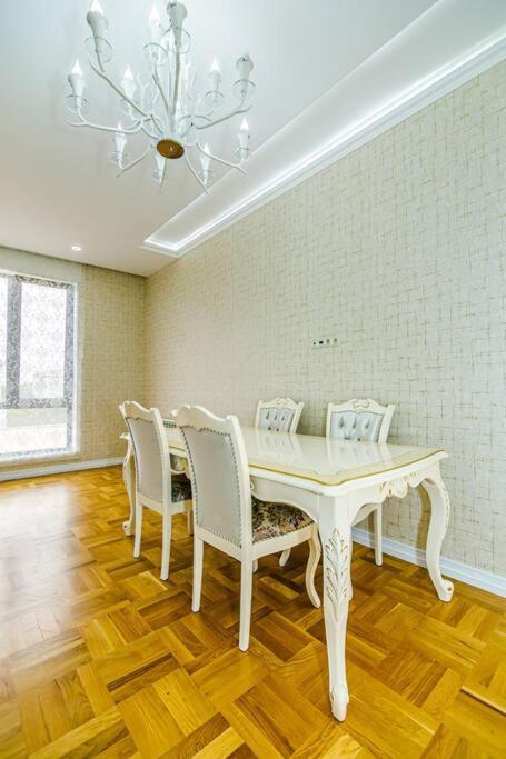 Baku Apartment M4